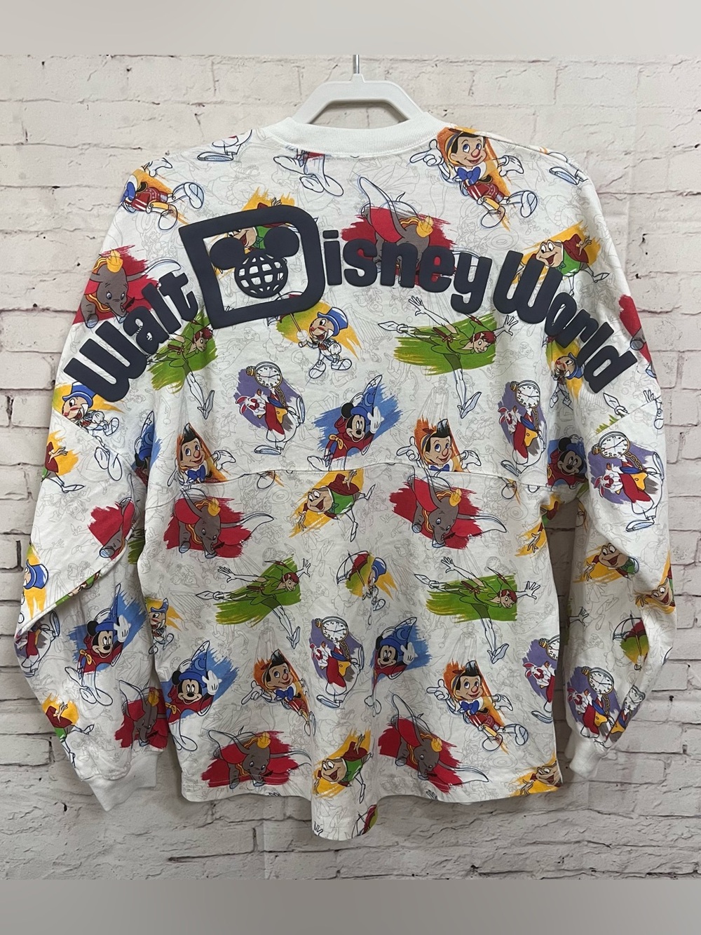 New  Walt Disney World Spirit Jersey  Adult S Magic Kingdom Storybook Characters